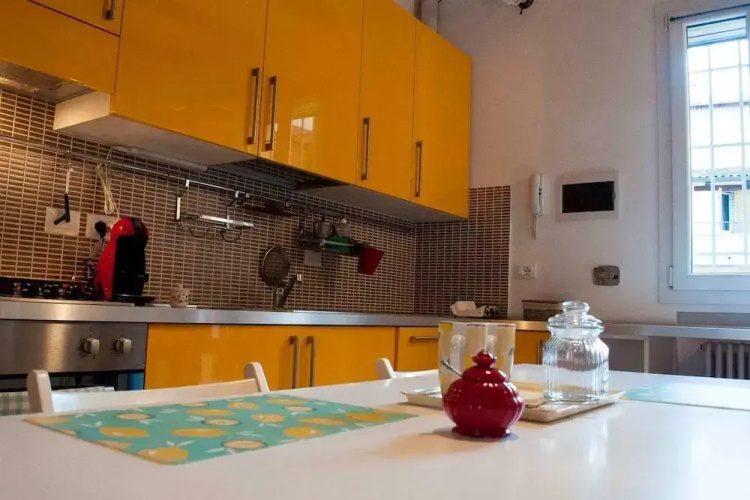 Yellow Studio