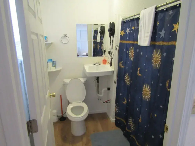 K7 Bed & Breakfast