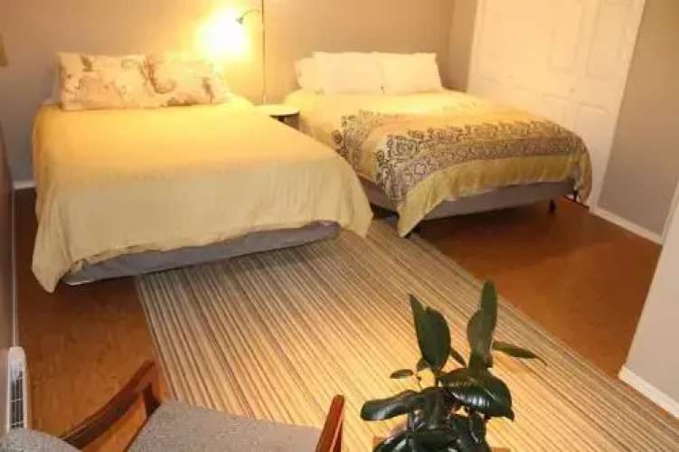 Revelstoke Mountain Guesthouse