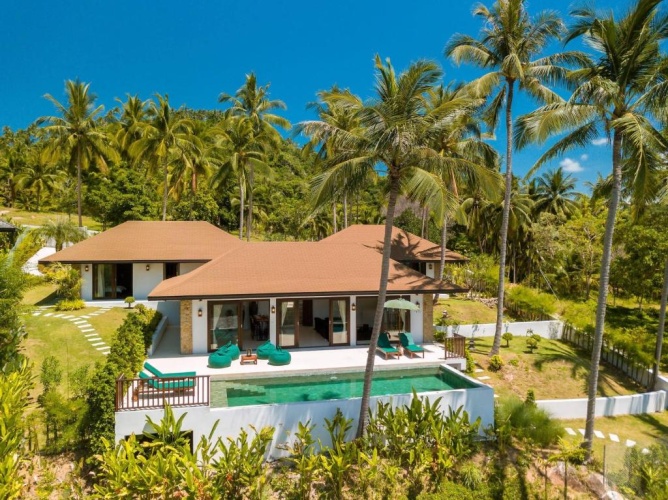3 Bedrooms Villa