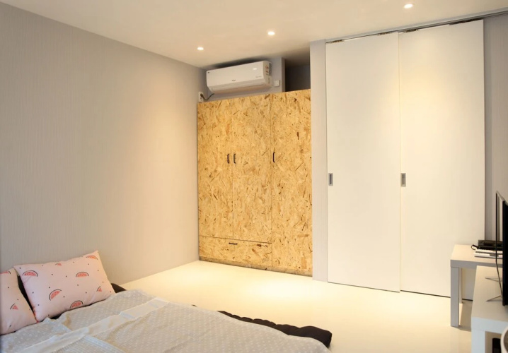 302 Place