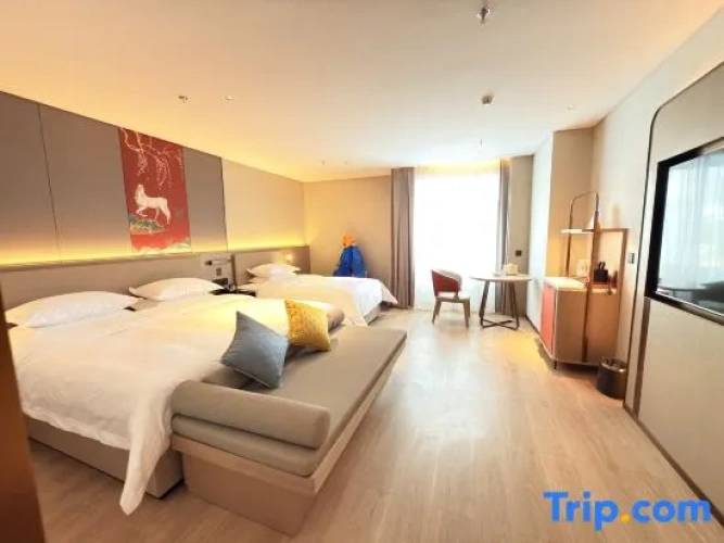 Deluxe Double Family room
