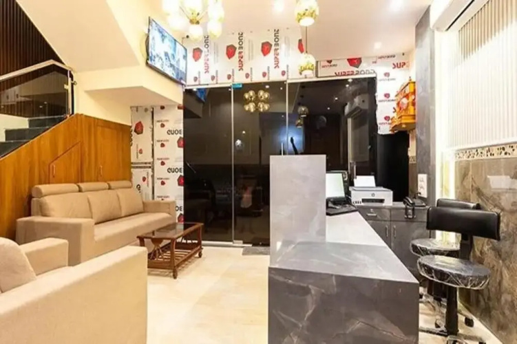 Hotel Aarti Residency - ムンバイ