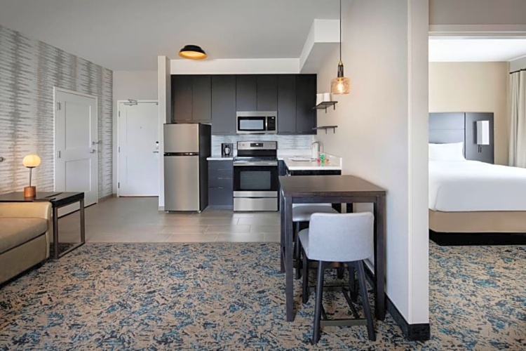 1 Bedroom Double Suite