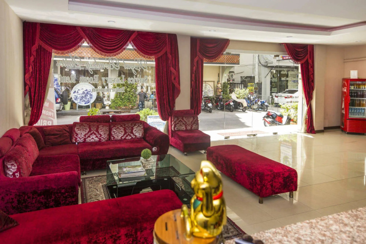 Royal Bombay Suites
