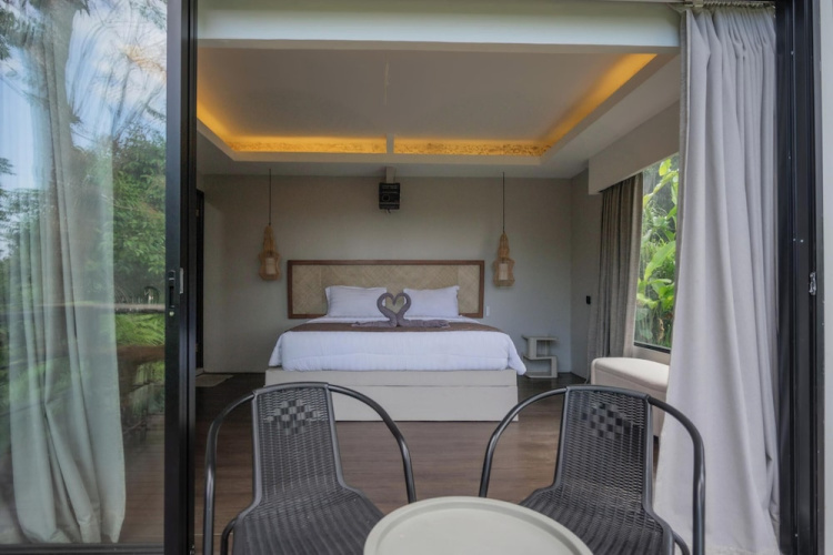 Lingga Garden House