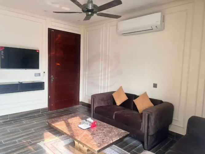 Elegant Suites Hotel