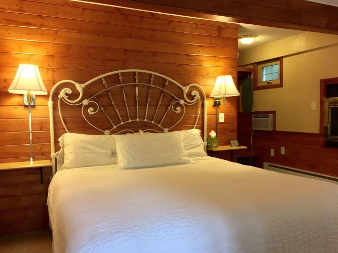 Outpost Inn