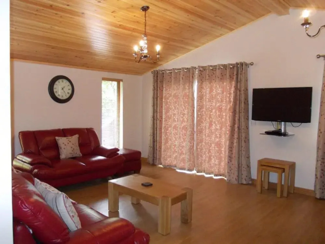 Laurel Lodge