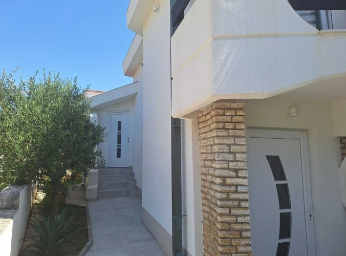 Sea View Apartment Povljana