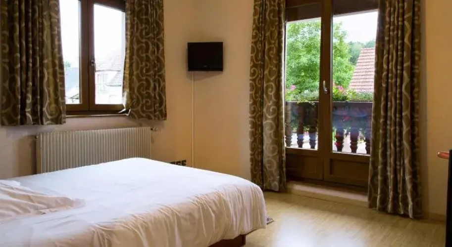Hôtel-Restaurant A l'Aigle