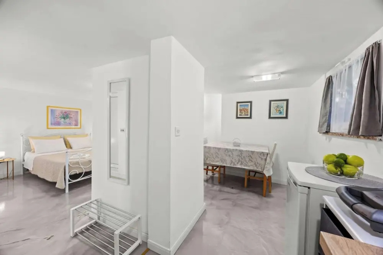 Apartments Knezovic