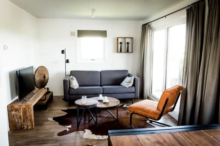 Grand room