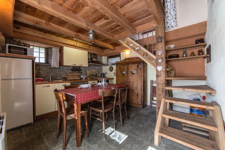 Double Chalet