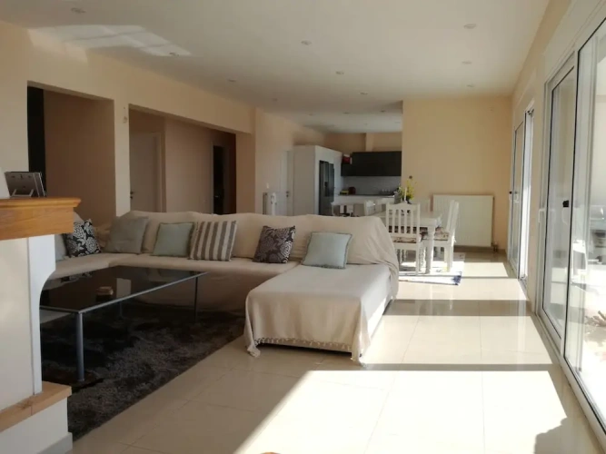3 Bedrooms Deluxe Apartment with balcony and with sea view