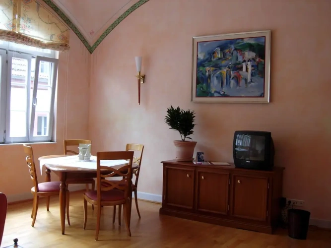 Standard Double room with city view