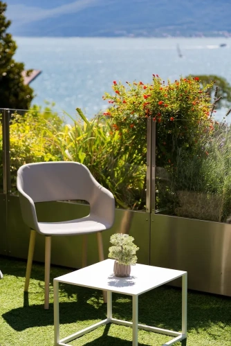 Deluxe Twin room with balcony and with lake view