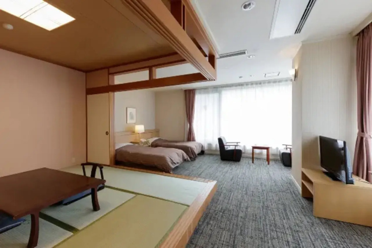 Hotel New Momiji