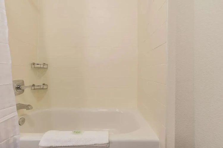 Sleep Inn & Suites