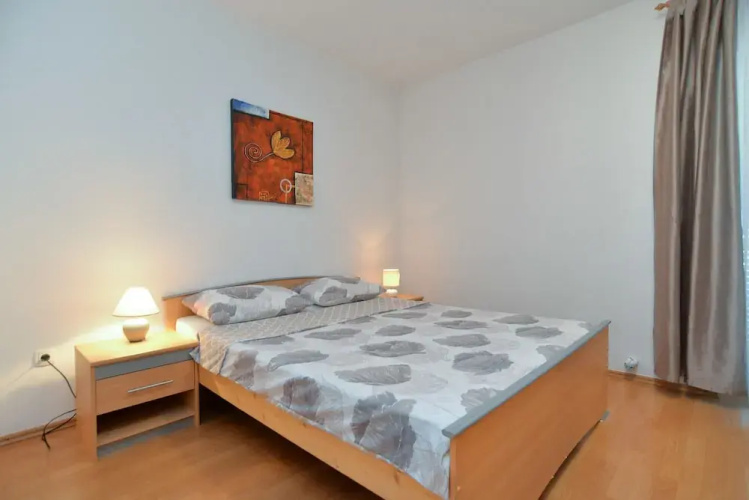 Apartment 1692