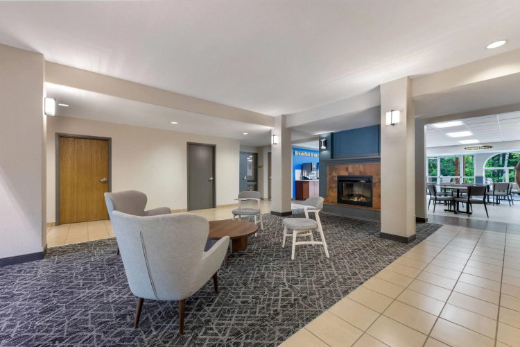 Days Inn by Wyndham Thunder Bay North photo 12