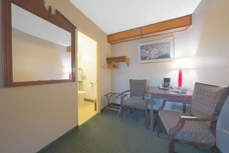 Rodeway Inn Convention Center