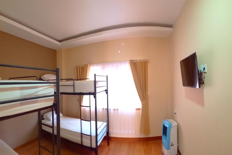 Bed in Dorm (male dorm)