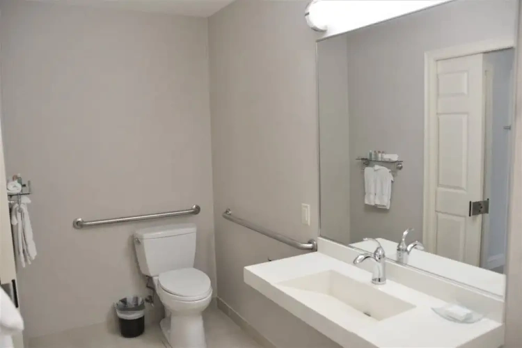 Premium Quadruple room