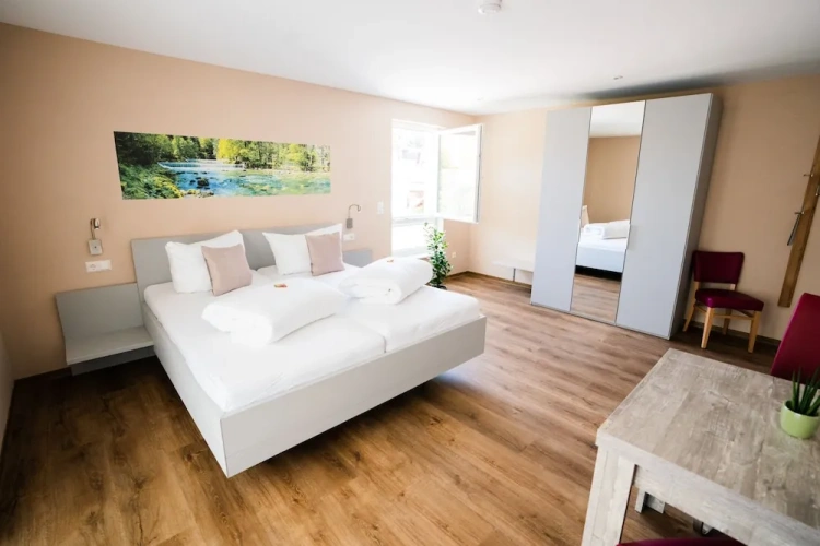 Deluxe room with balcony
