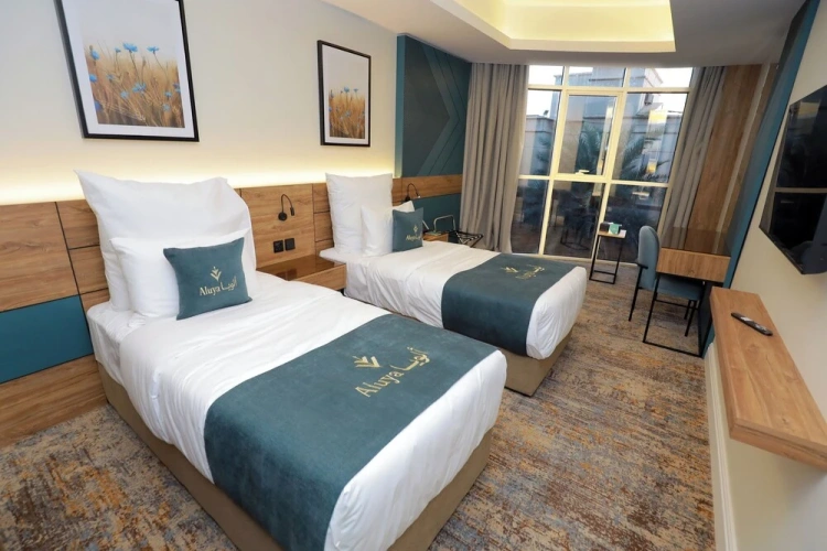 Standard Twin room