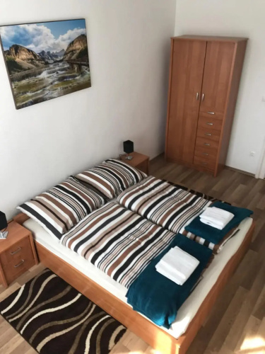 Éva Apartman