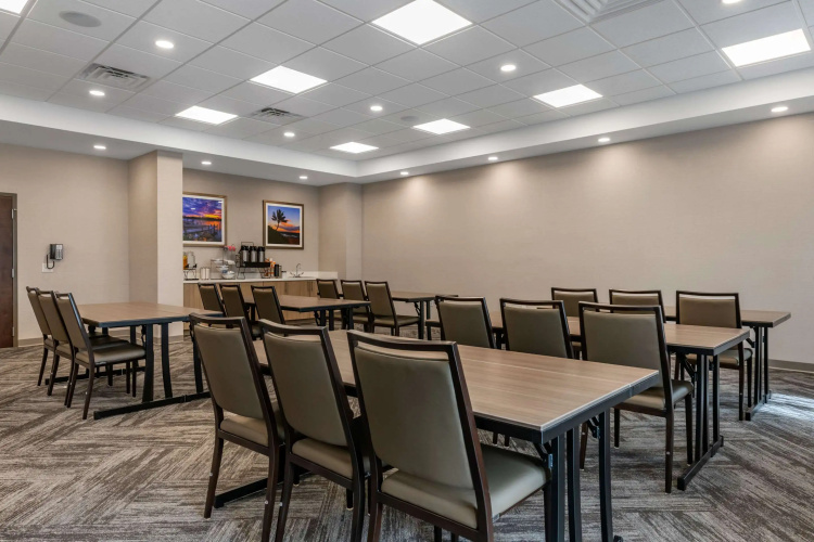 Comfort Suites Stuart-Hutchinson Island photo 24