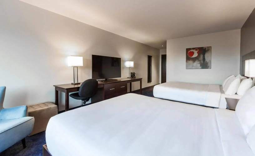 Imperia Hotel and Suites