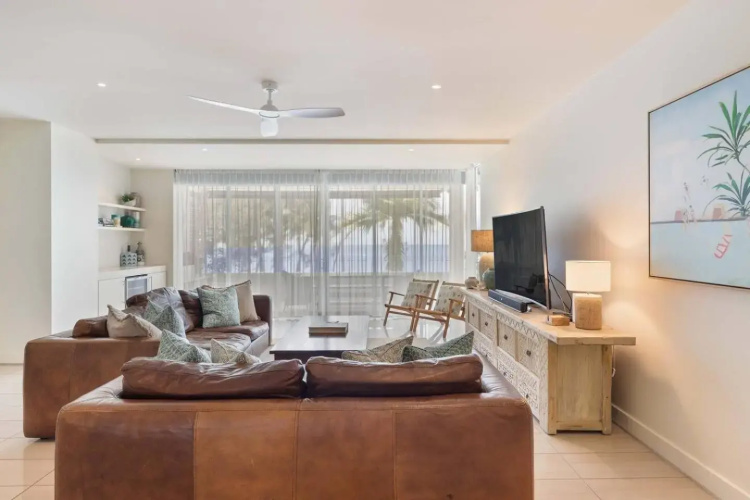 Beachfront Condo 5202 at Drift Resort