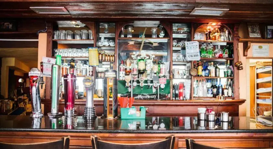 Durkin's Bar, Restaurant & Guesthouse