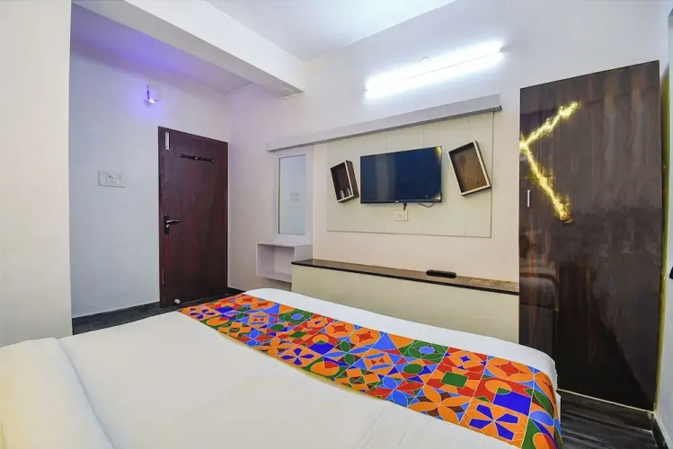 Hotel Green Leaf