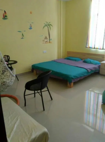 Huofenghuang Hostel
