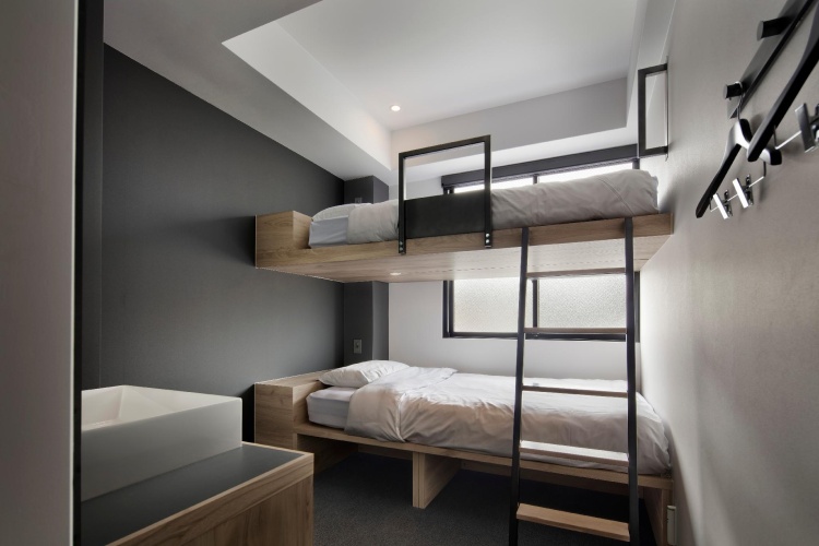Twin room