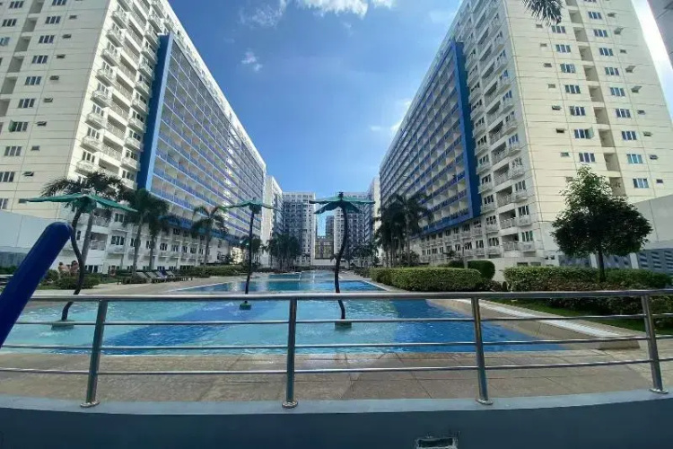 Madison's Place at Sea MOA