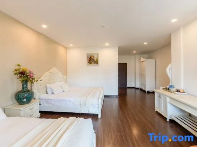 Premium Double room with balcony