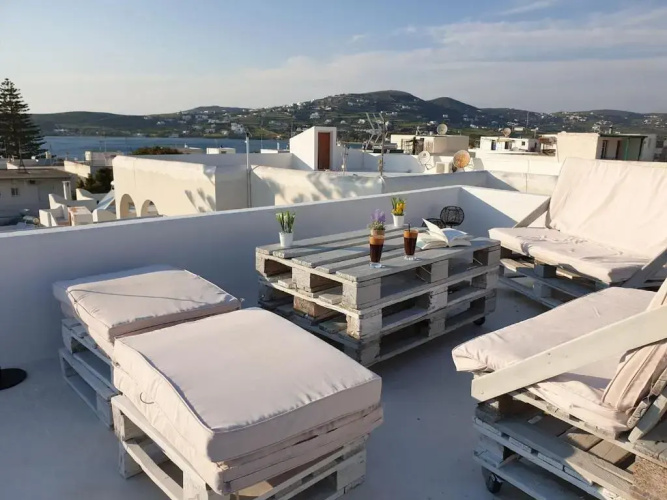 Great Sea-view 2BD Apartment @ Paros