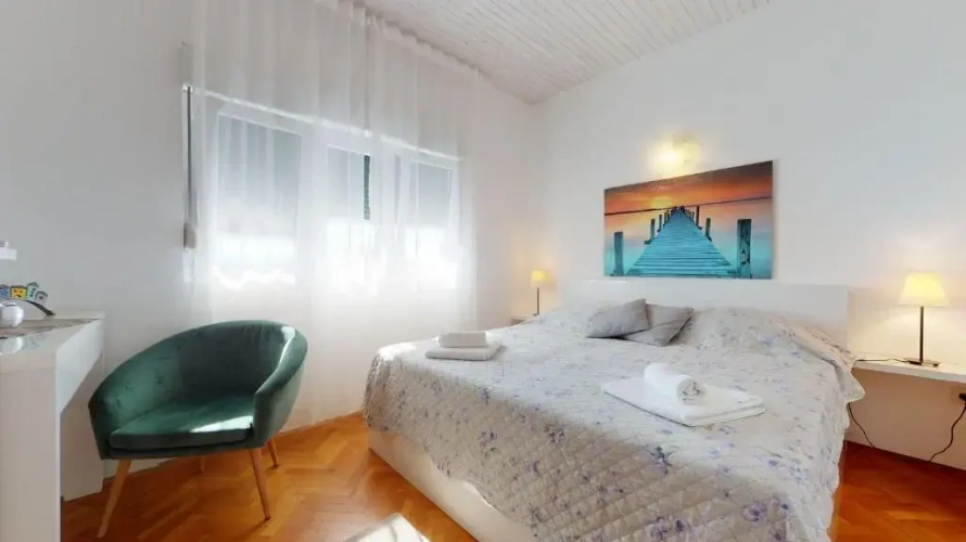 1 Bedroom Comfort Apartment with balcony and with sea view