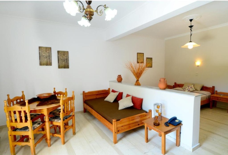 2 Bedrooms Apartment