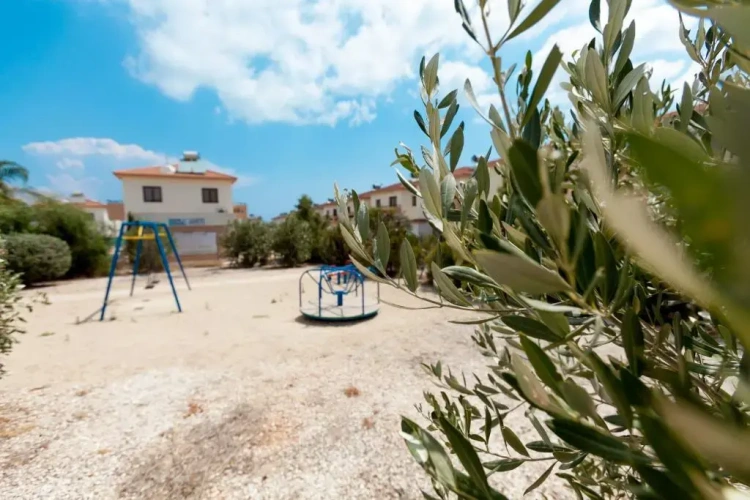 3 Bedrooms Villa
