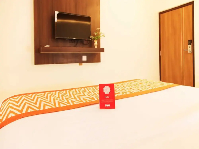OYO 14406 Hotel Subashree