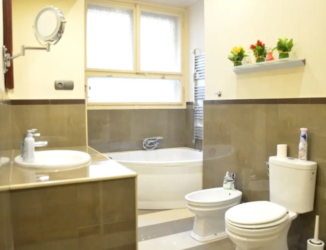 2 Bedrooms Apartment with balcony