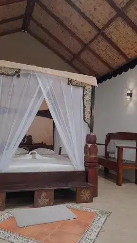 Jungle Inn