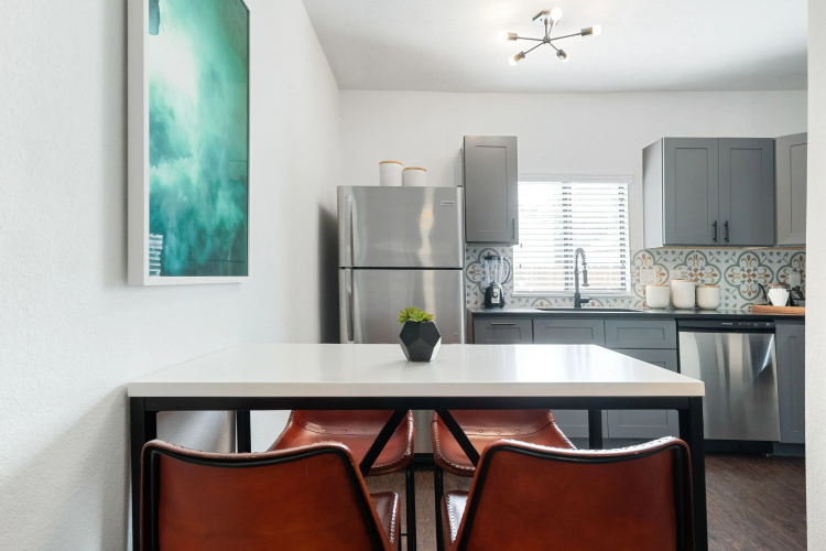 Abode Houston - Montrose Downtown