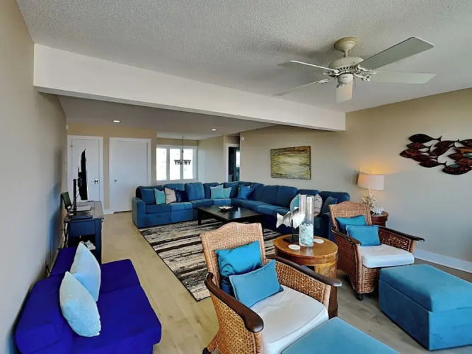 Beach Coma by Topsail Realty