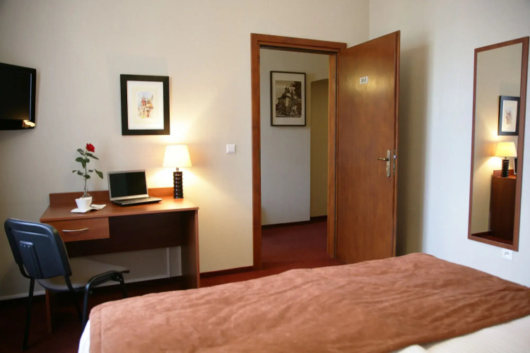 Aparthotel Globus